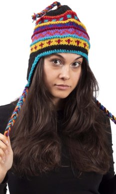 Vlněná čepice se střapci / černá I.