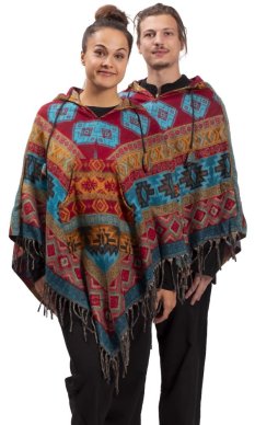 Pončo se vzory PANKAJ červeno-modré V.