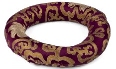 Vankúšik pod tibetskú misu ø 16 cm bordó (vhodný na misu s priemerom cca 20–24 cm)