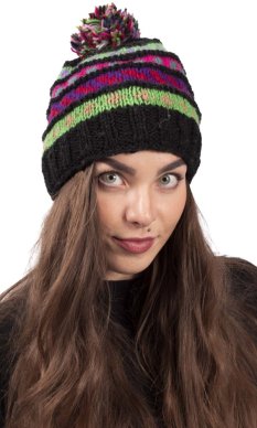 Vlnená čiapka s brmbolcom / čierno-zelená