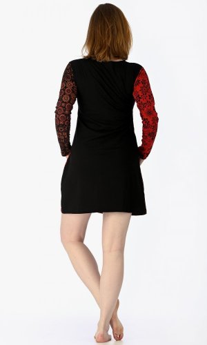 Šaty s dlhým rukávom Iniya červeno-čierne