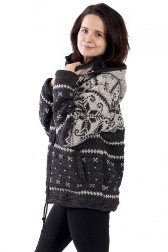Vlnený sveter s nórskym vzorom šedý