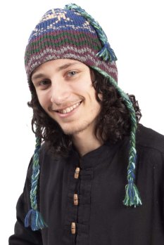 Vlněná čepice se střapci / modro-fialová