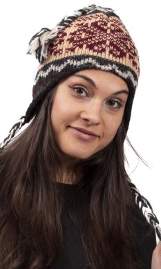 Vlněná čepice se střapci / černá VII.